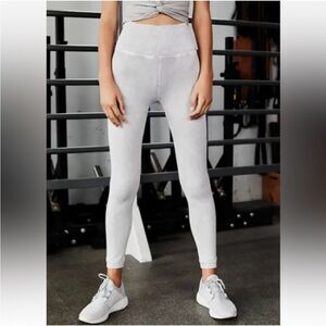 Free People Movement Washed White Good Karma Active Leggings Size M / L